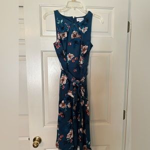 Green floral Elle dress with belt